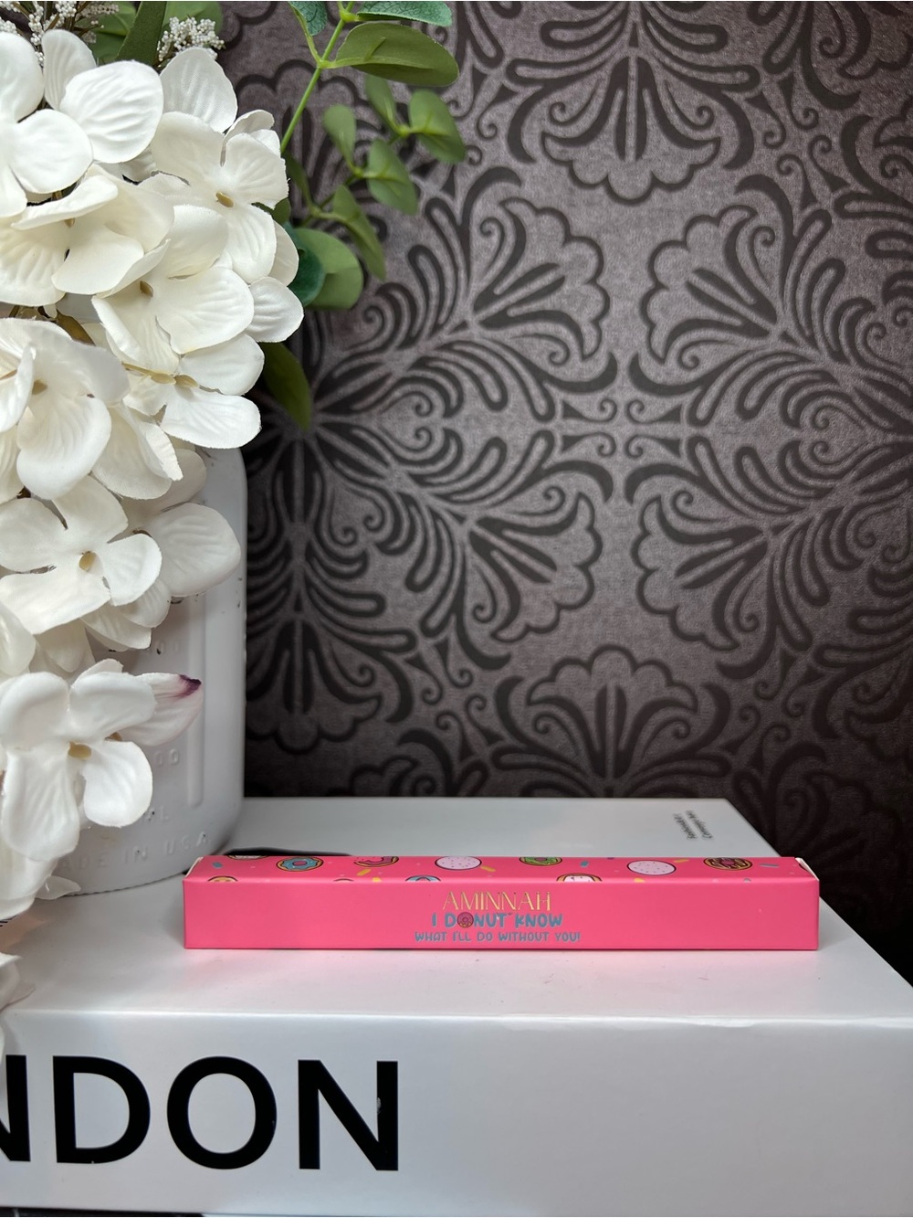 Donut Hot Rose Lip Liner - Picture 2 of 4